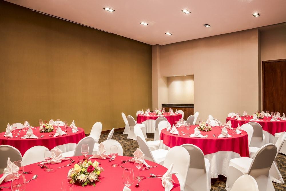 Fiesta Inn Tuxtla Fashion Mall Tuxtla Gutiérrez Exterior foto